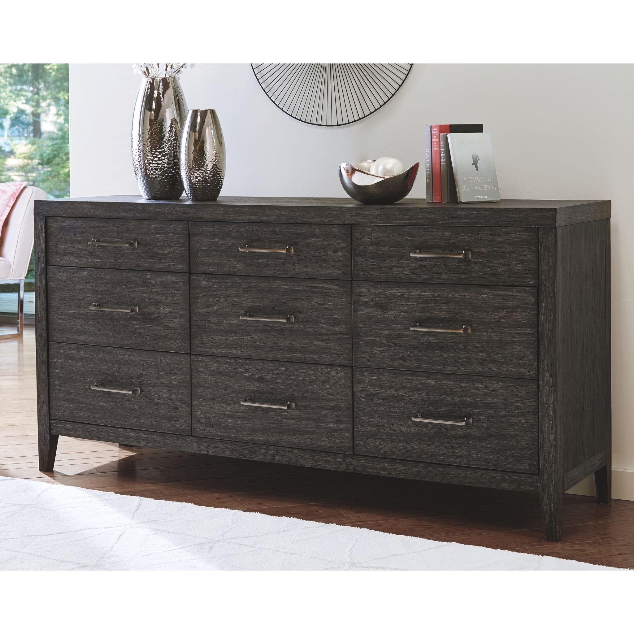 Bellvern-Exclusive Dresser - Gallery Image 2