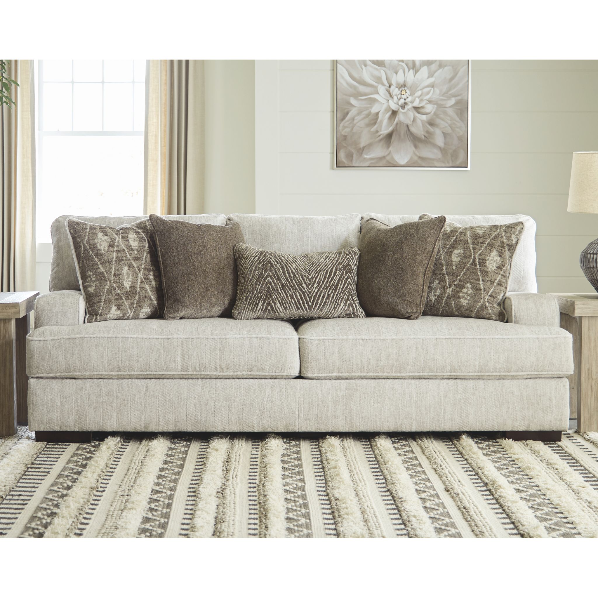 Alesandra-Exclusive Sofa - Gallery Image 2