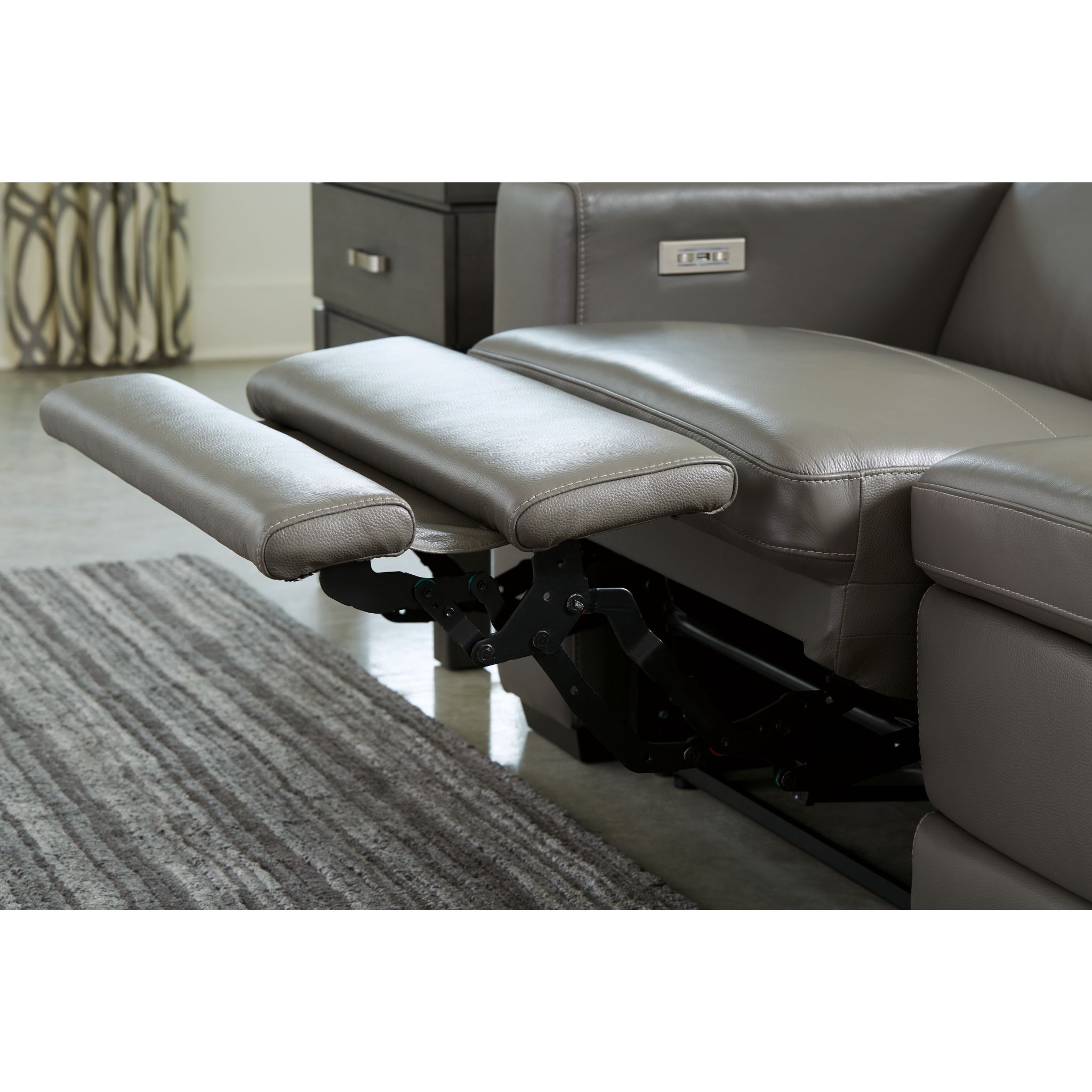 Texline 6 Piece Power Reclining Sectional - Gallery Image 6