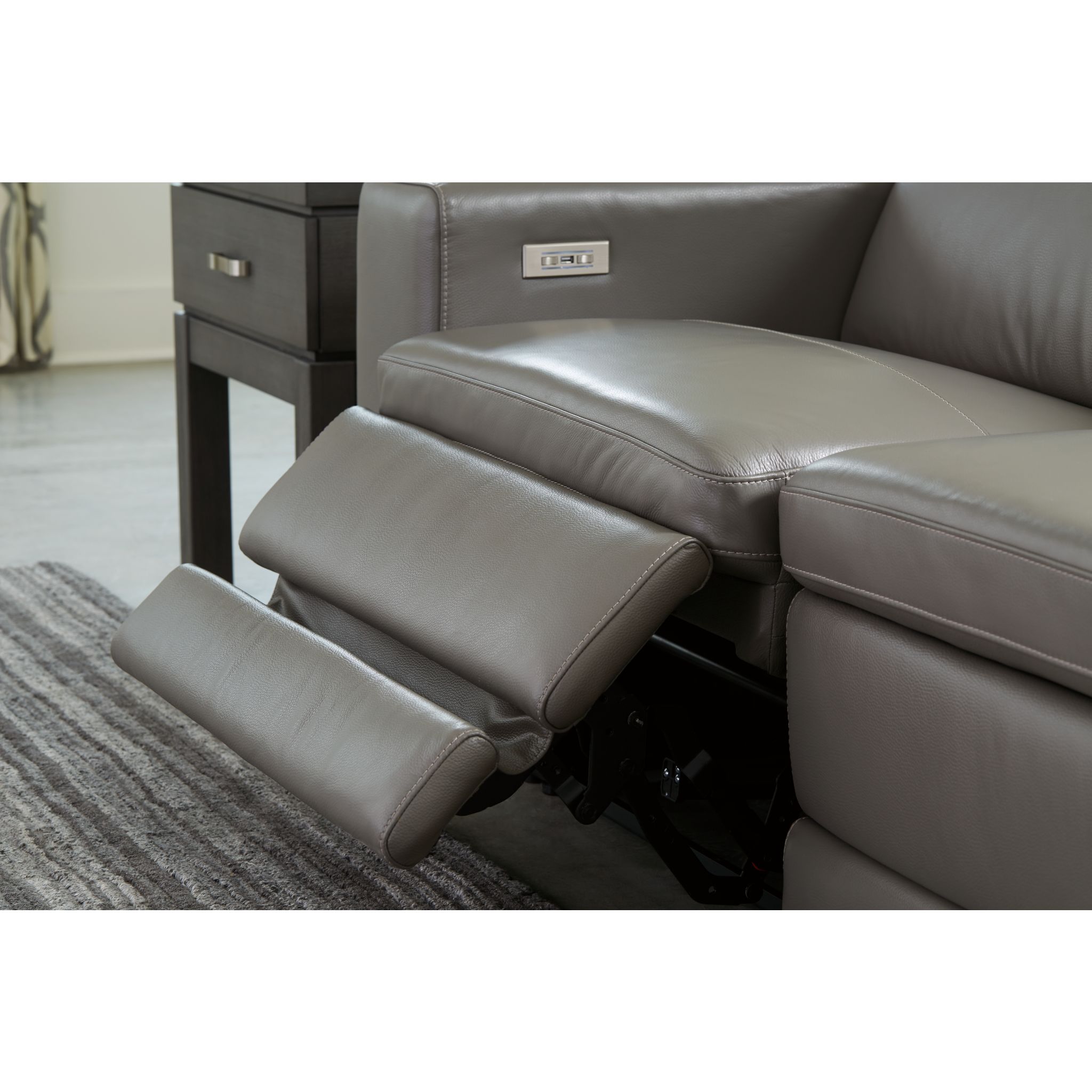 Texline 6 Piece Power Reclining Sectional - Gallery Image 7