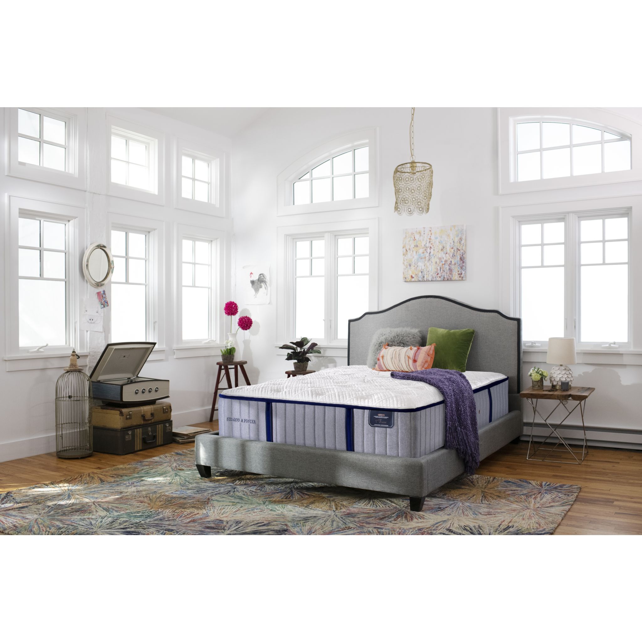 Stearns & Foster® Estate Franklyn Tight Top Innerspring 14 inch Mattress - King - Gallery Image 4