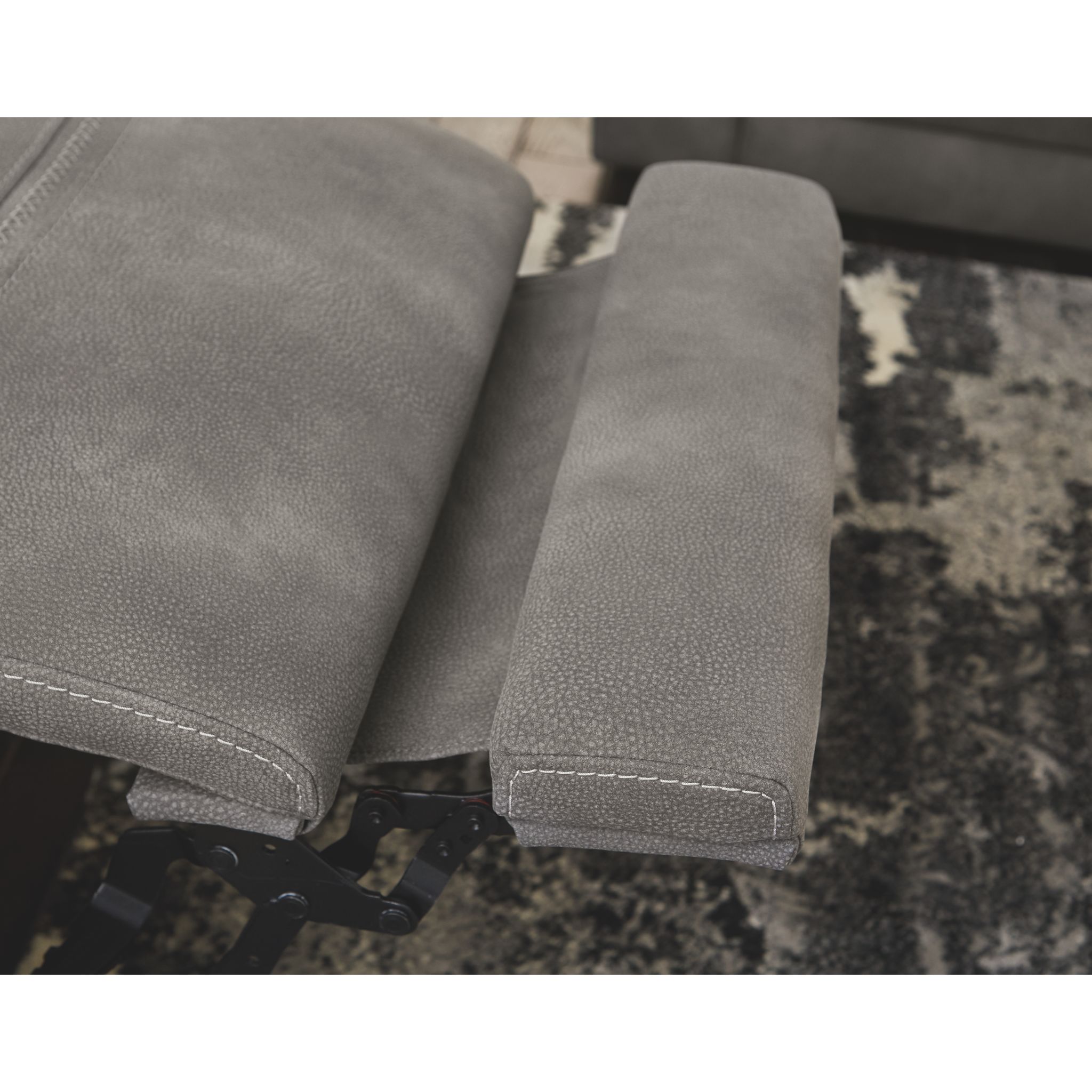 Next-Gen Durapella Reclining Sofa with Power - Gallery Image 8