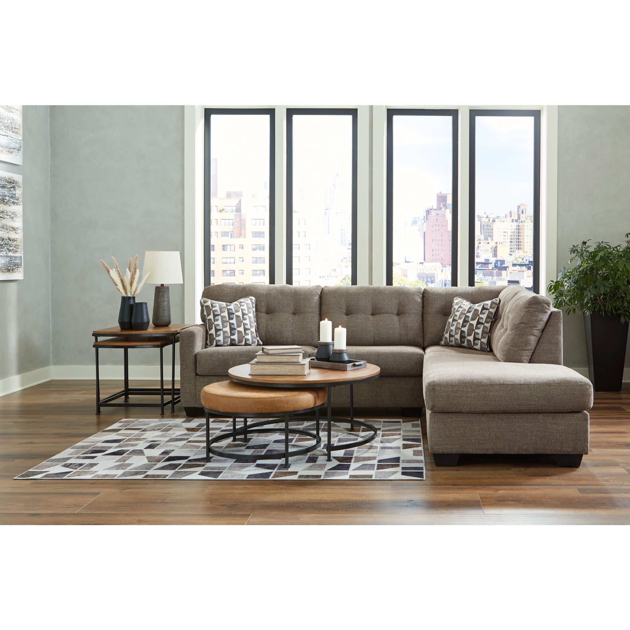 Mahoney 2 Piece Sectional with Chaise - Pebble/Right Facing - Gallery Image 6