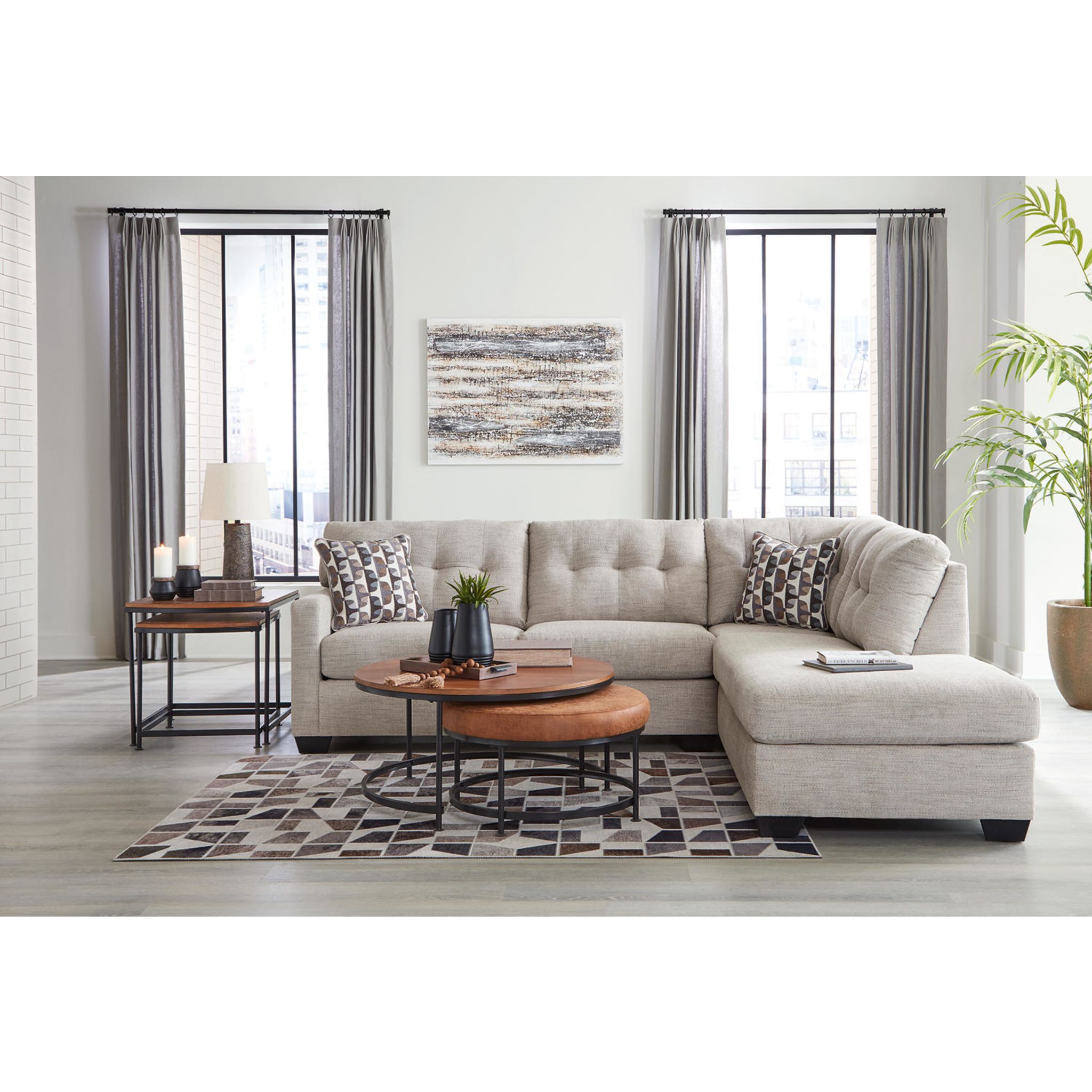 Mahoney 2 Piece Sectional with Chaise - Pebble/Right Facing - Gallery Image 18