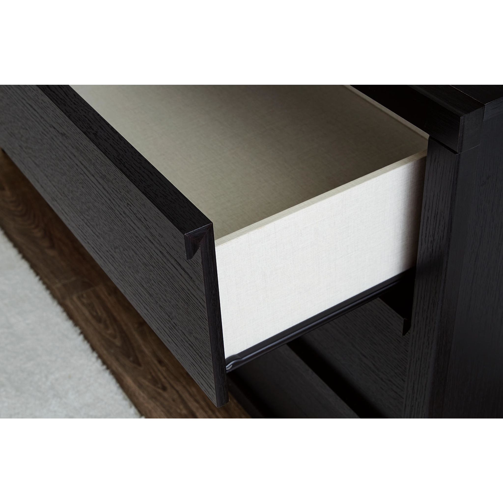 Danziar Chest - Gallery Image 8