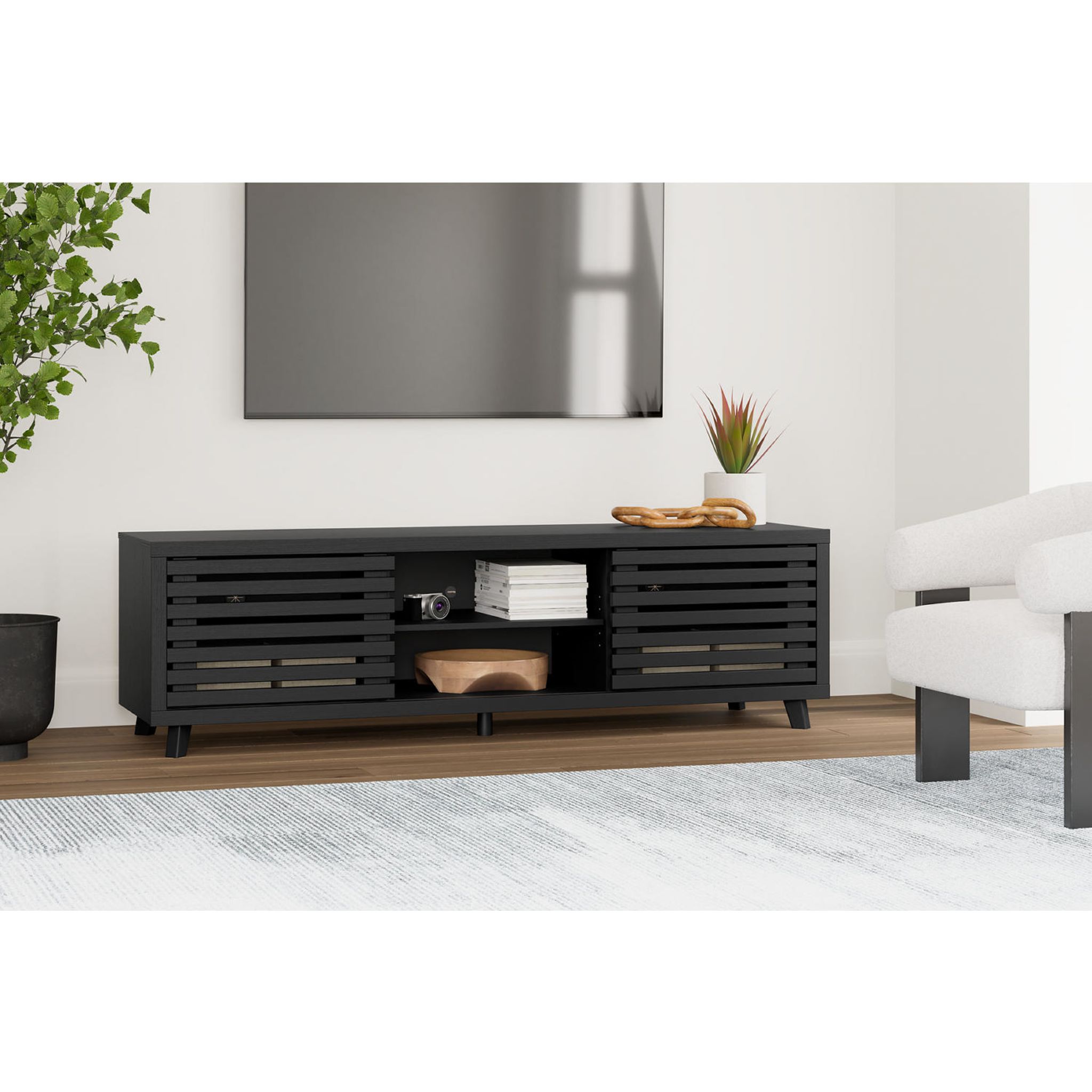 Danziar TV Stand - Gallery Image 2