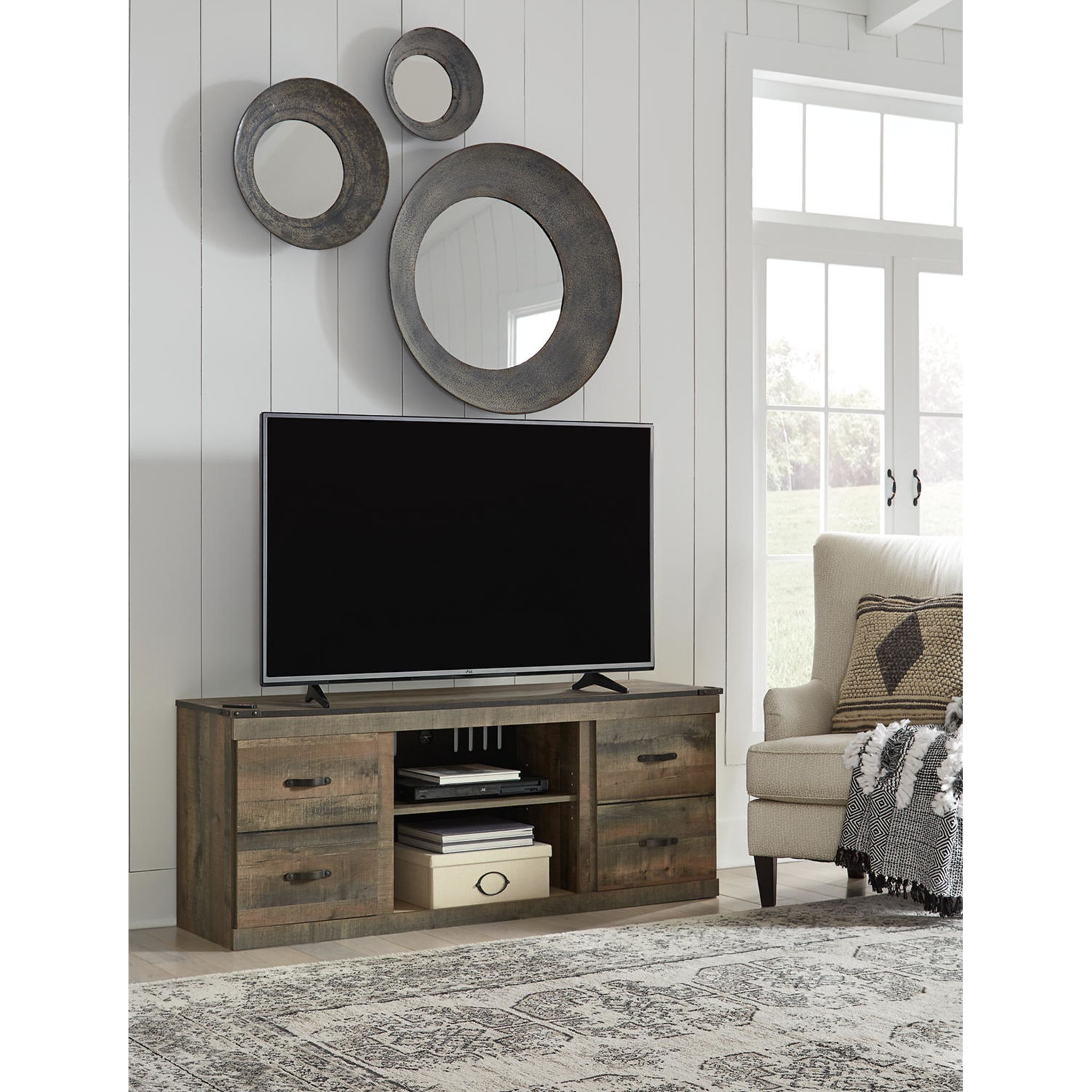 Trinell TV Stand - Gallery Image 1
