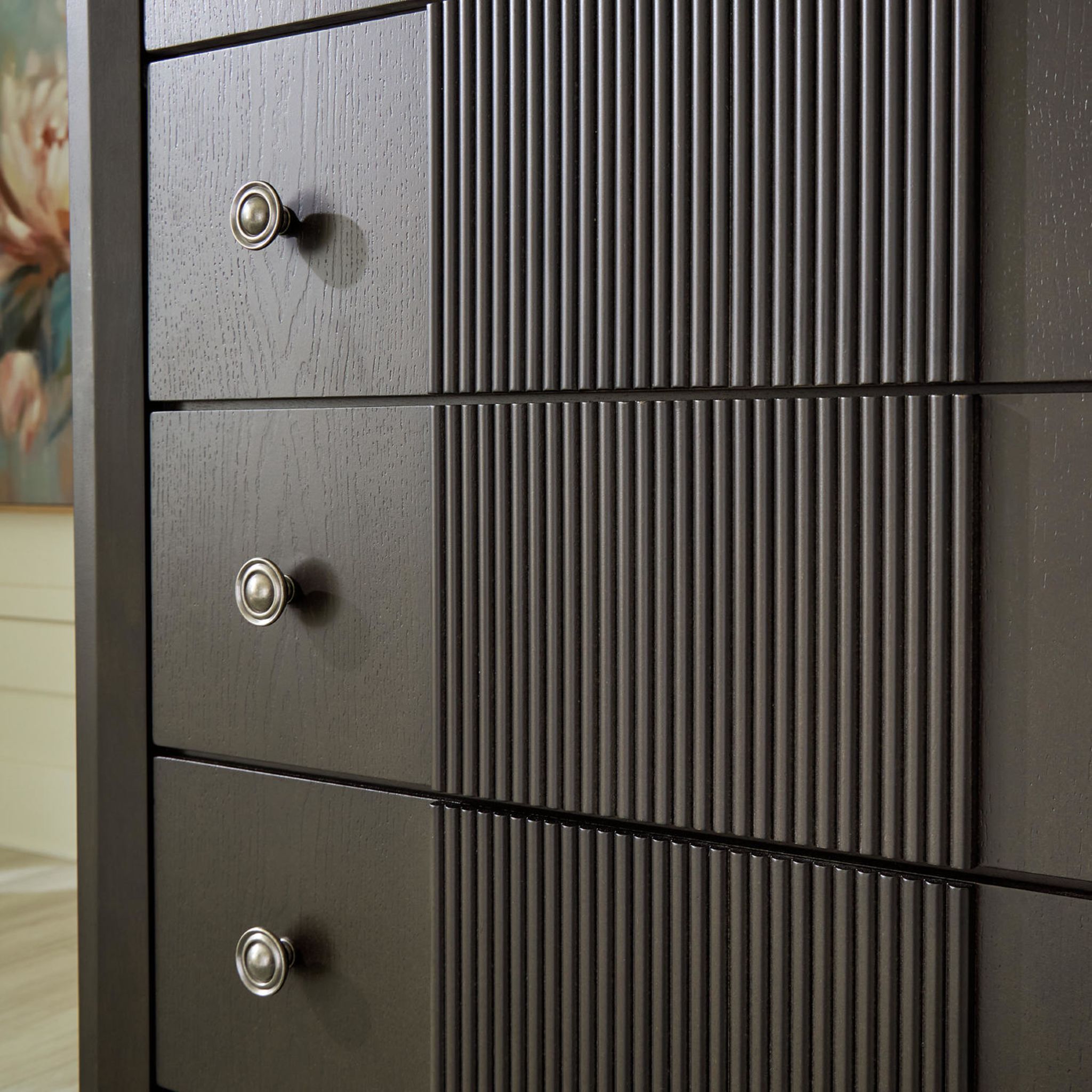 Urbantrack-Exclusive Chest - Gallery Image 2