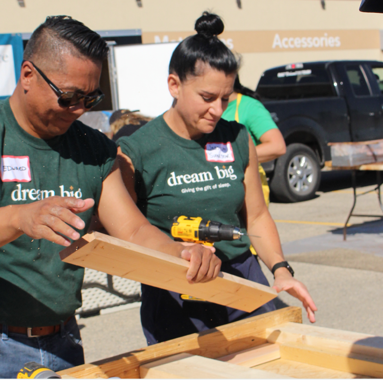 Dufresne and Sleep in Heavenly Peace worked together for children in need in Winnipeg.